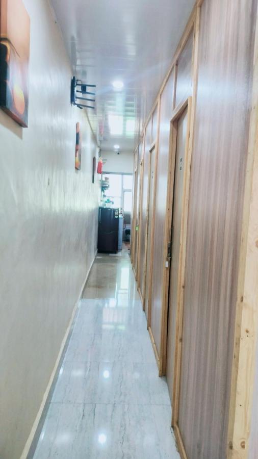 Royal Cabin Stay 뭄바이 외부 사진
